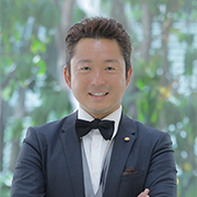 久野 三月